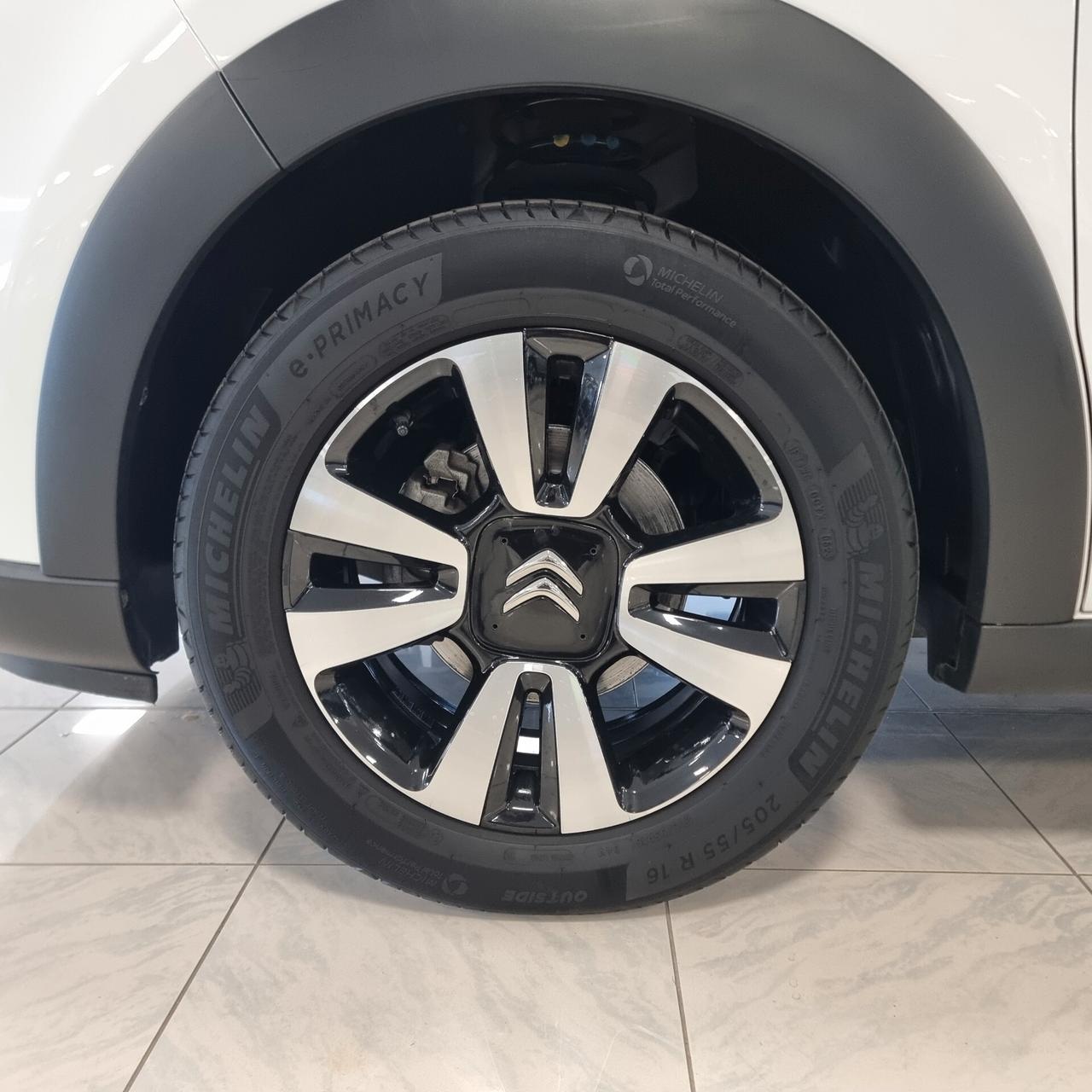 CITROEN C3 SHINE 1.2 BZ 110cv EAT6 Cambio automatico