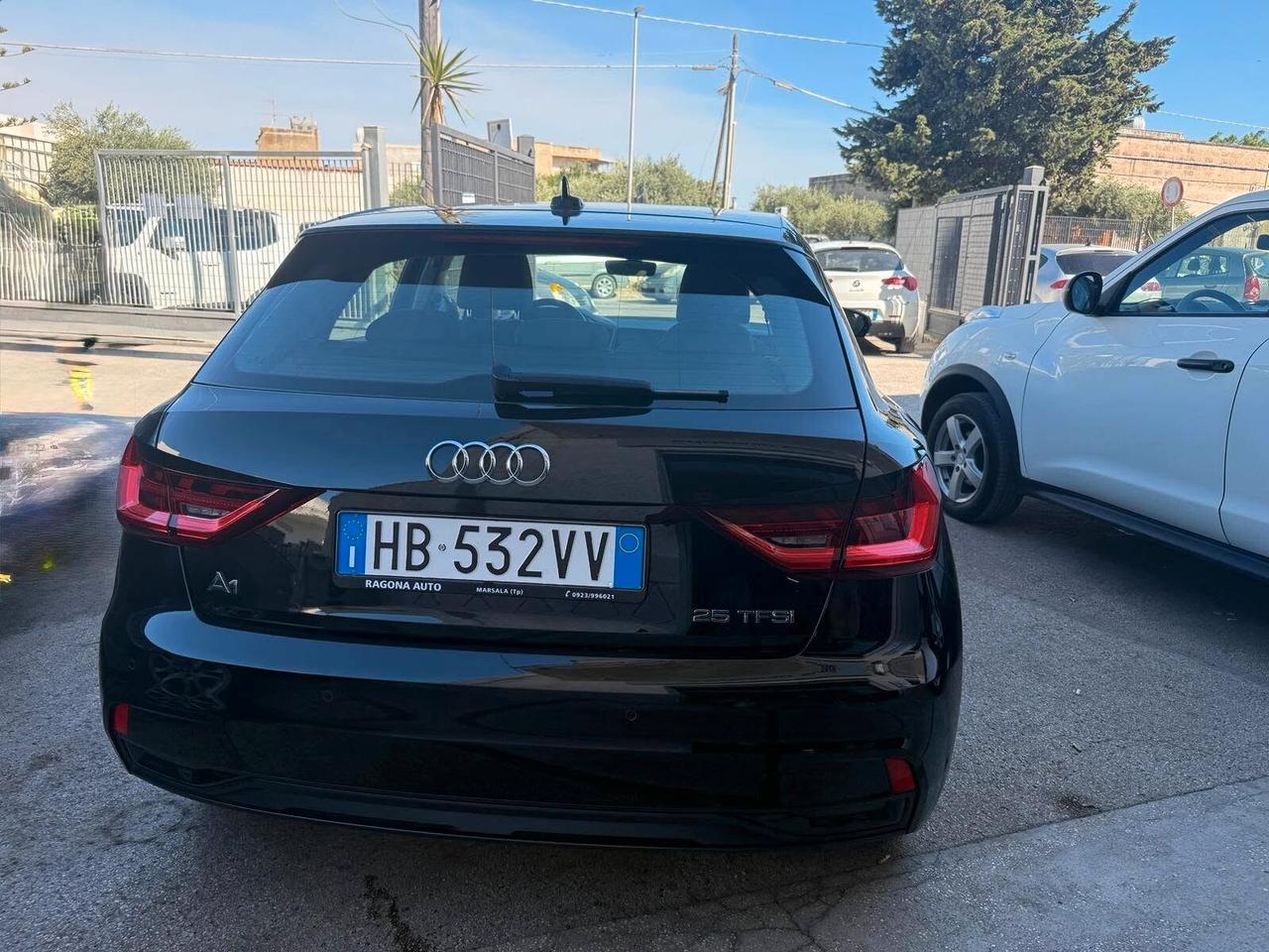Audi A1 SPB 25 TFSI S tronic line edition