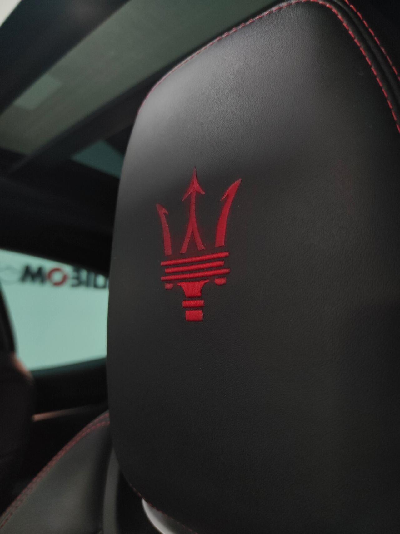 Maserati Levante V6 Diesel 275 CV AWD Gransport Tetto