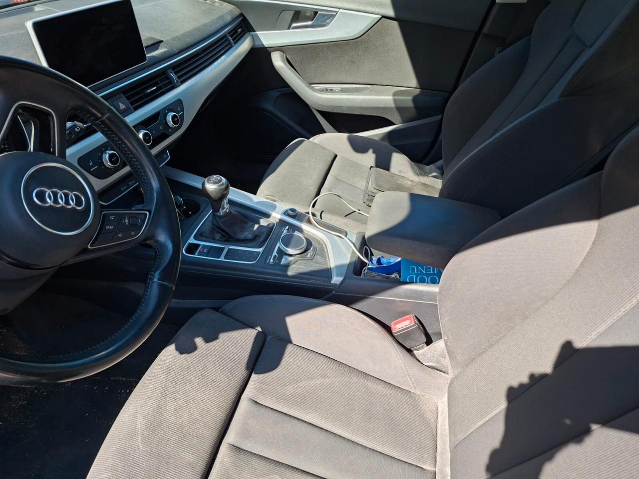 Audi A4 Avant 2.0 TDI 150 CV ultra Sport