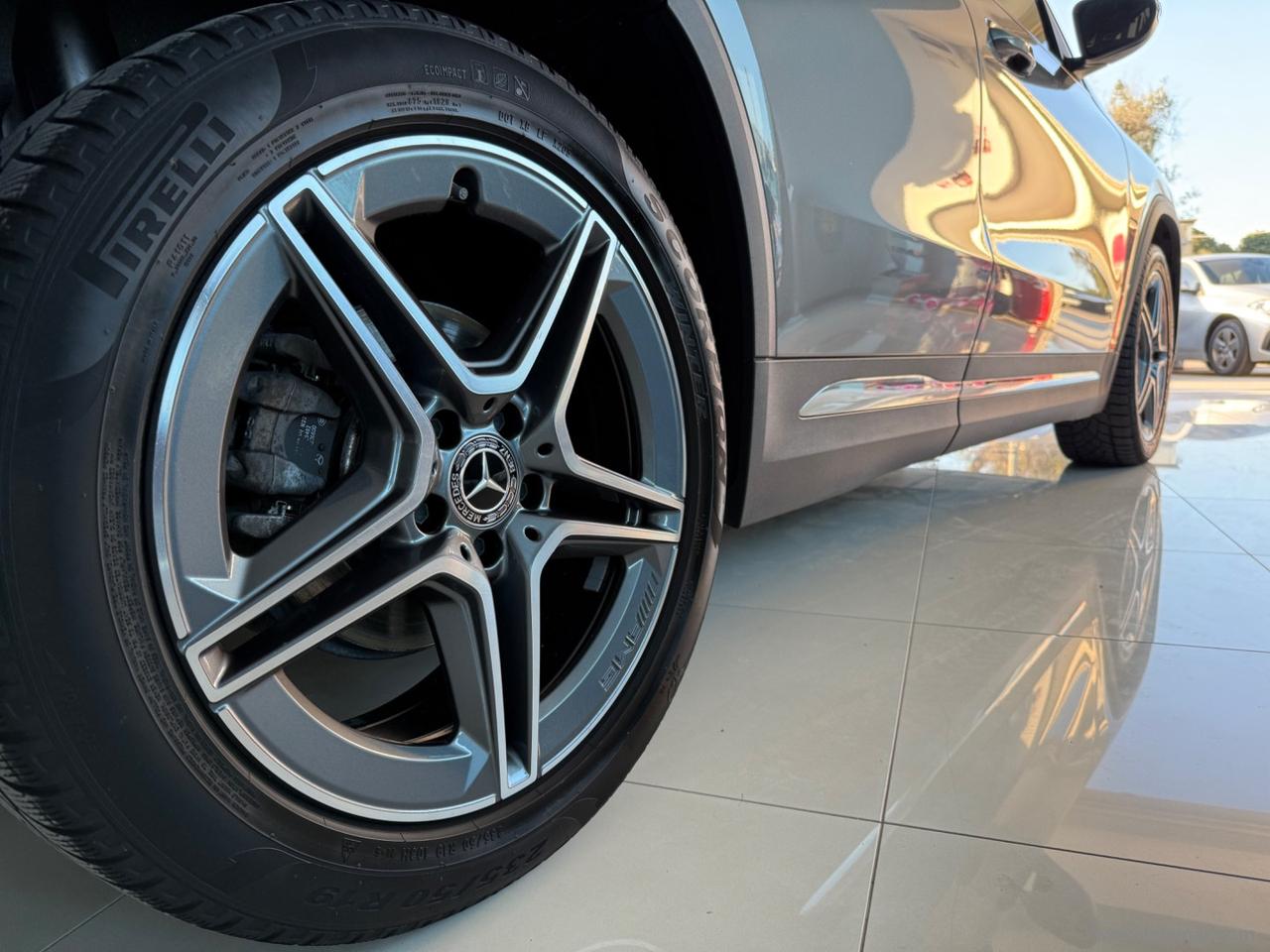 MERCEDES-BENZ GLA 200 d Automatic 4Matic Premium TETTO APRIBILE