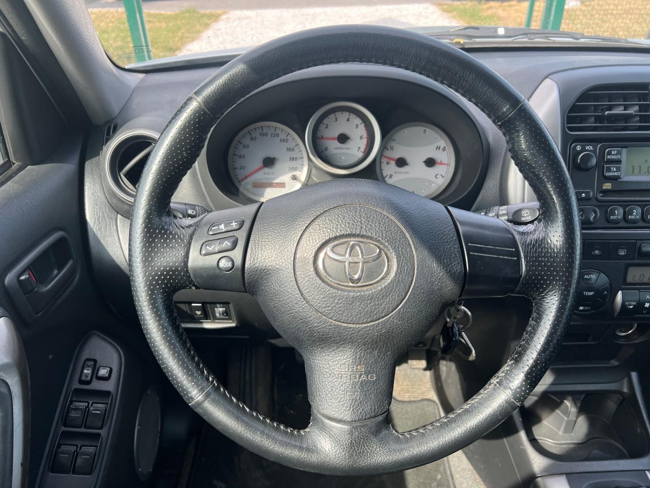 Toyota RAV 4 2.0 4x4