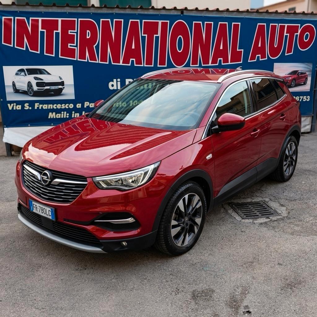 Opel Grandland 1.2 130 CV