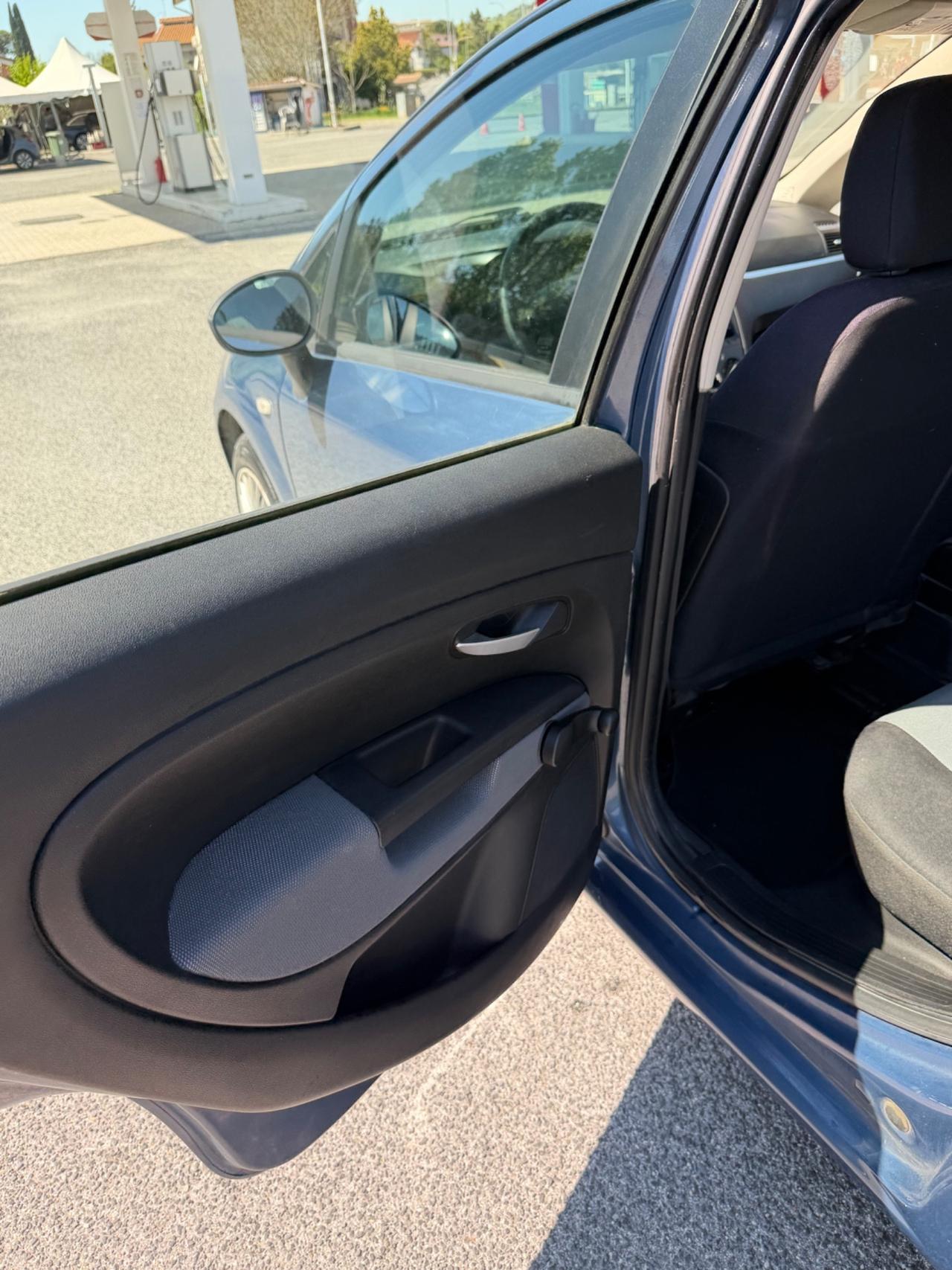 Fiat Grande Punto 1.3 MJT 75 CV 5 porte Active