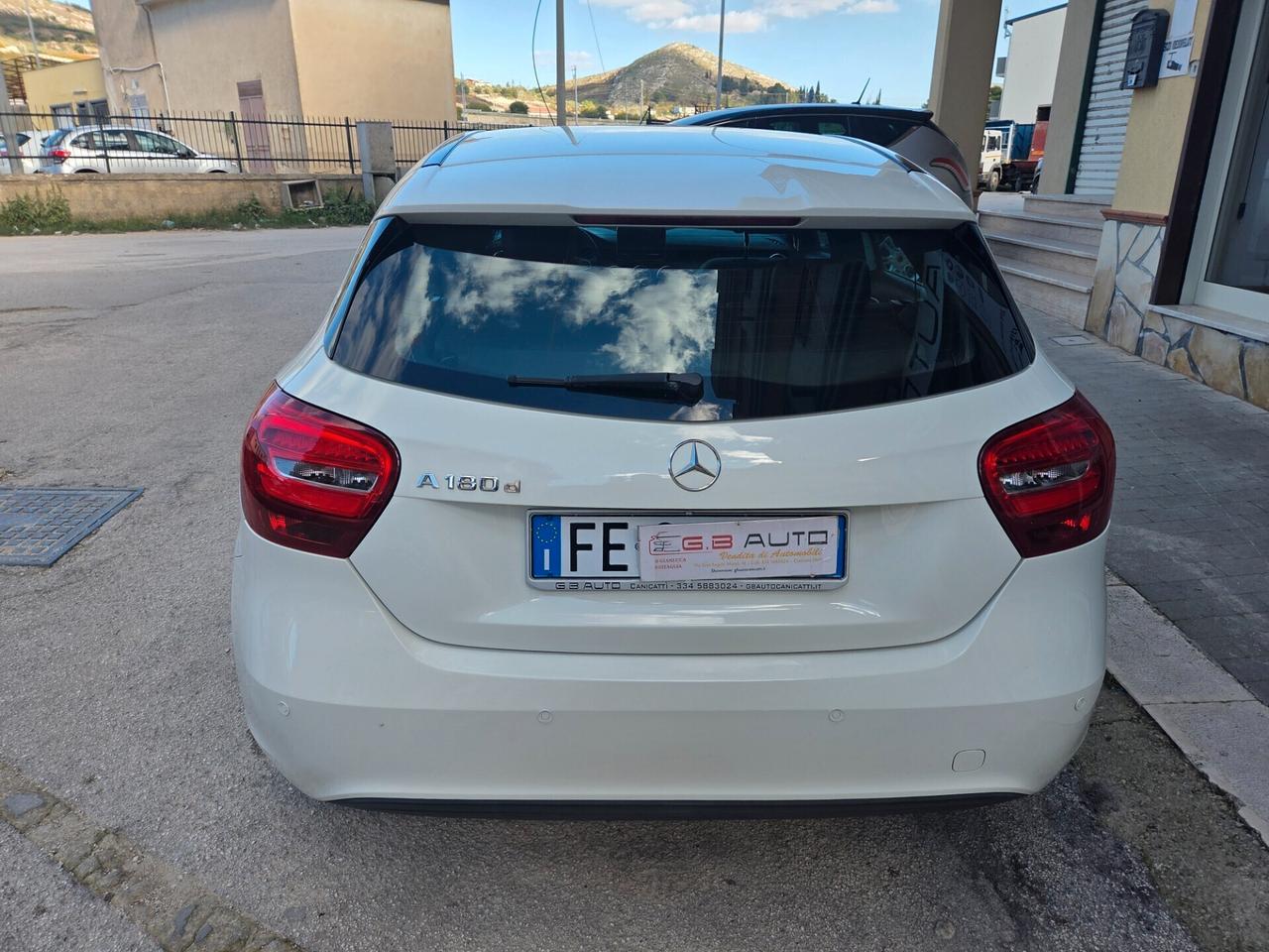 MERCEDES A180 1.5 DCI 110 CV ANNO 2016 KM CERTIF