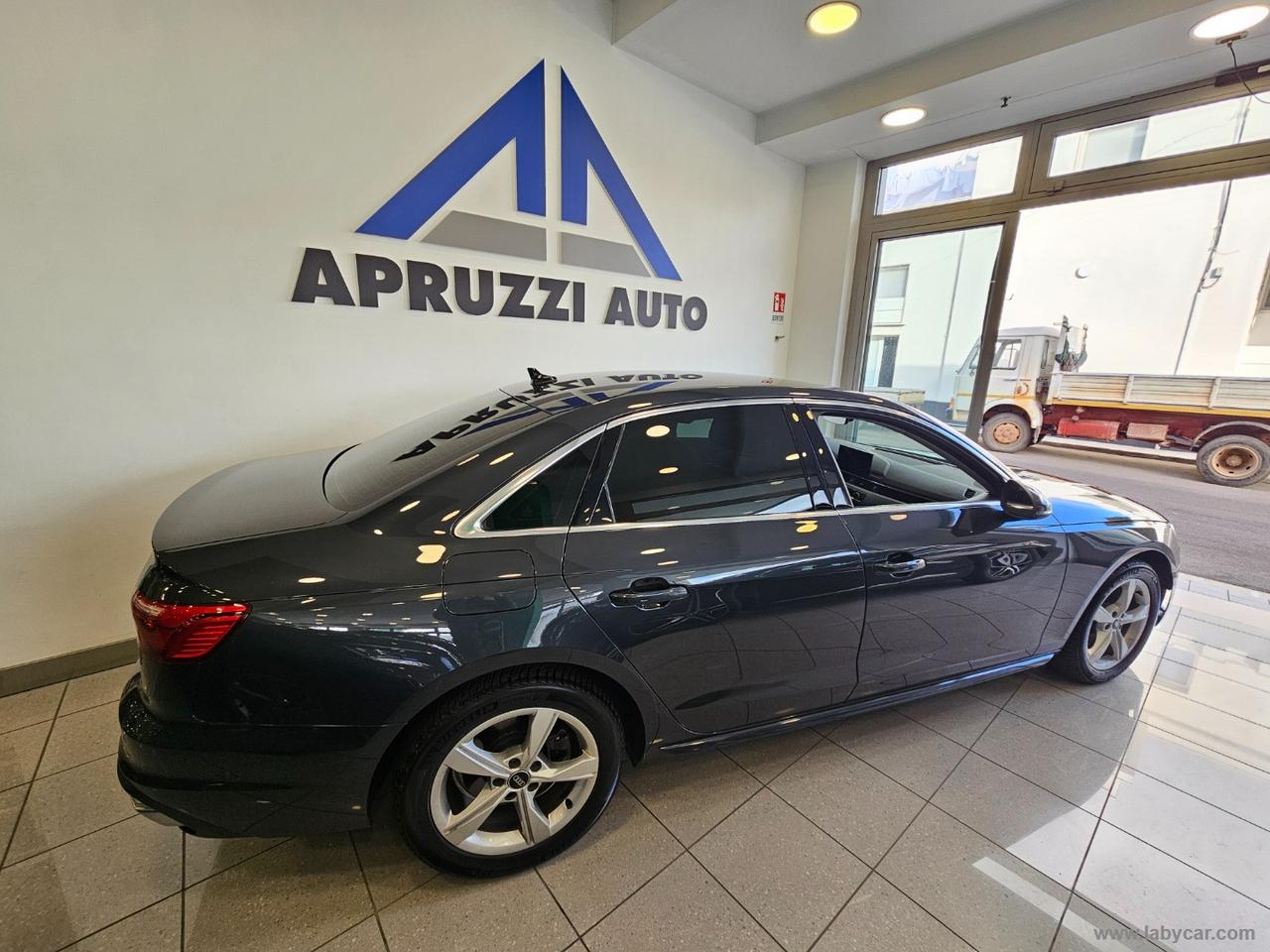 AUDI A4 35 TDI/163CV S tronic Business ADVANCED