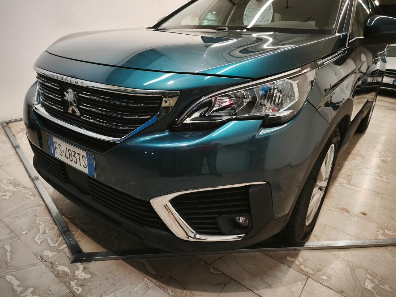 Peugeot 5008 Peugeot 5008 1.5 HDi 130 CV EAT8 Business