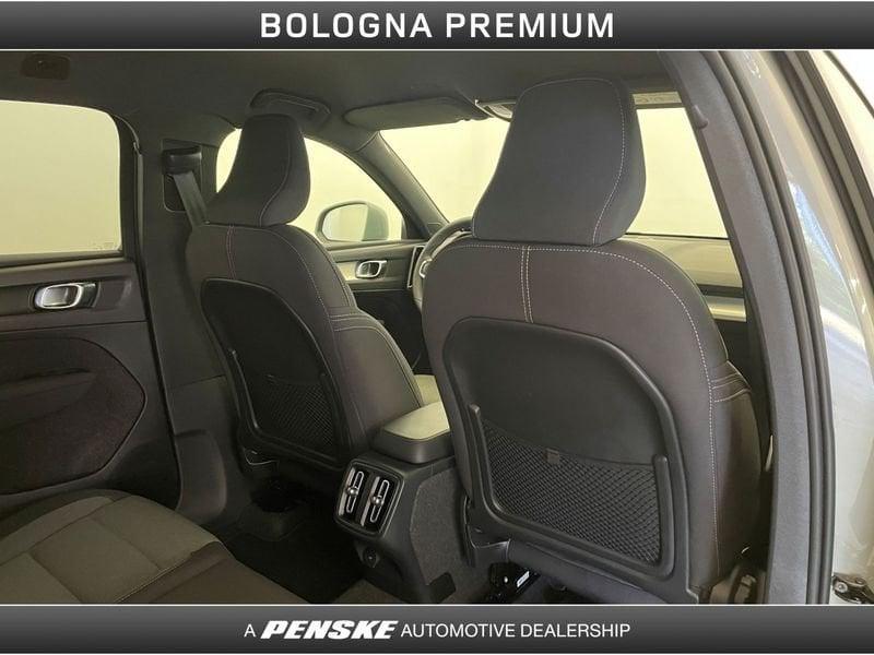 Volvo XC40 XC40 B3 automatico Core