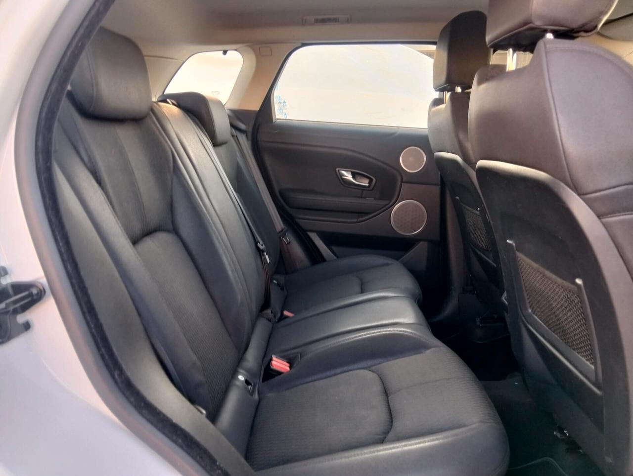 Land Rover Range Evoque 2.0 eD4 5P SE Dynamic