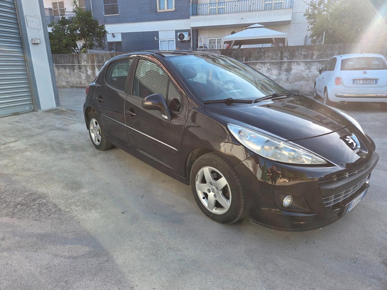 Peugeot 207 1.4 HDi 70CV 5p. Energie
