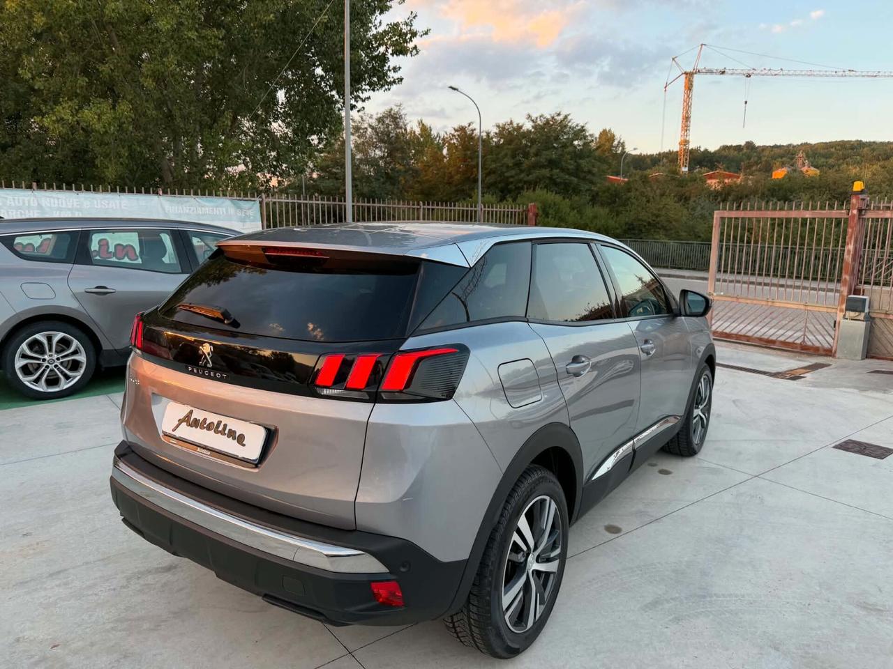 Peugeot 3008 1.5 130CV -AT8- ALLURE PACK