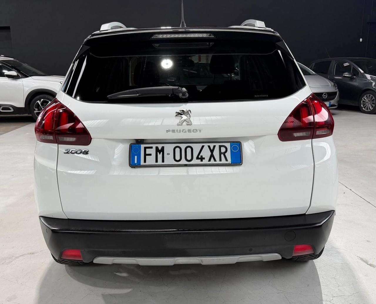 Peugeot 2008 Benzina Neopatentati Distribuzione Ok