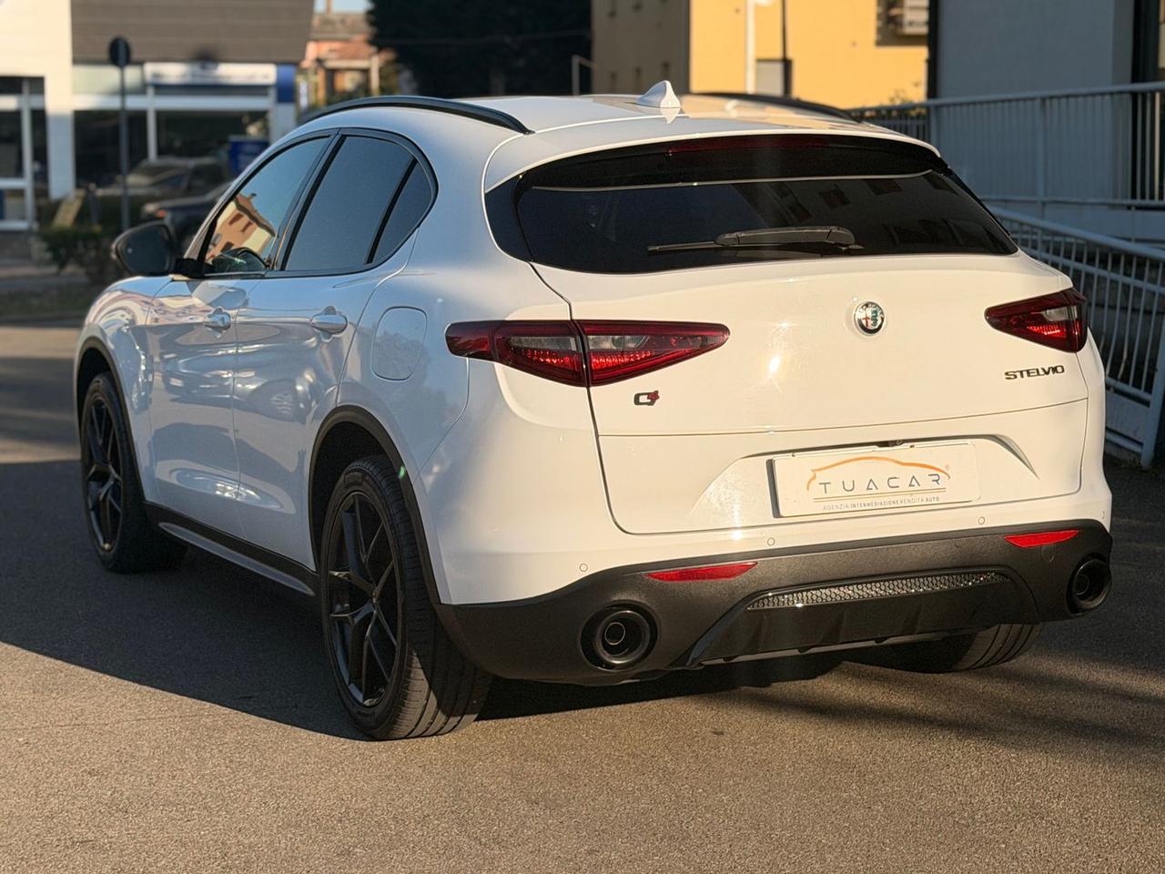Alfa Romeo Stelvio B-Tech 2.2 #11655