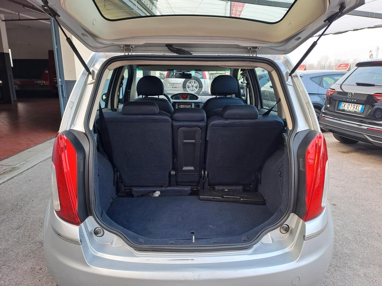 Lancia MUSA 1.4 Argento Ecochic GPL