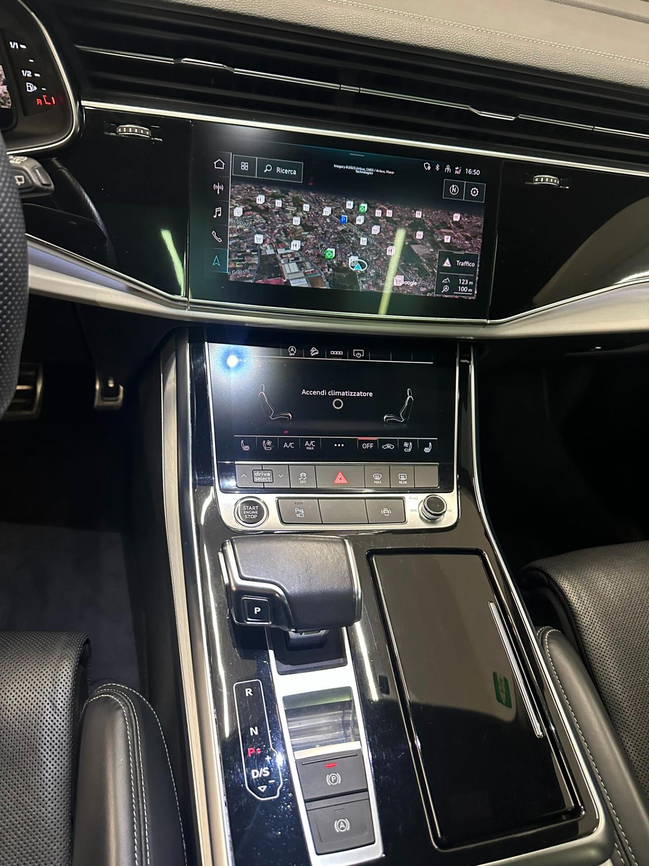 Audi Q8 55 TFSI Sport Versione RS