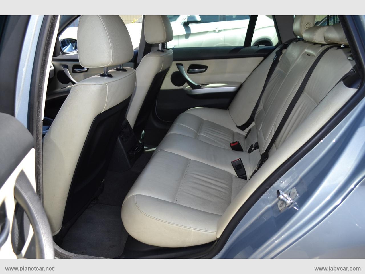 BMW 320d Touring Futura AUT.