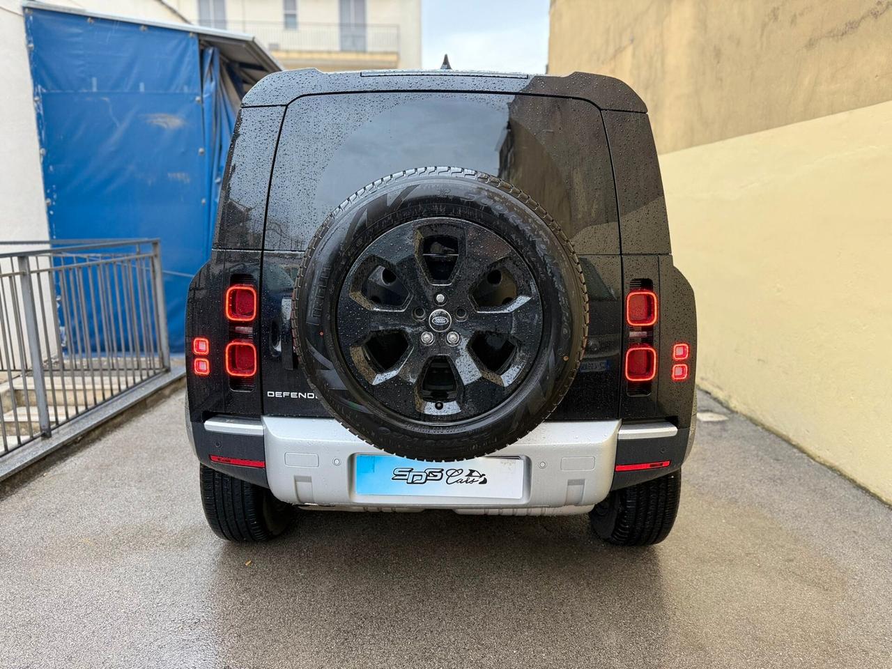 Land Rover Defender 110 3.0D I6 200 CV AWD Auto X-Dynamic SE