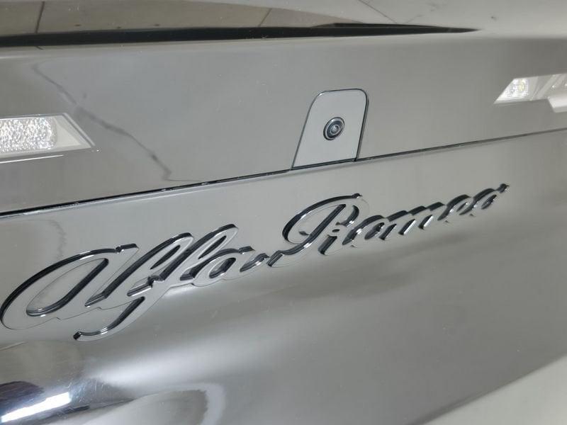 Alfa Romeo Junior 1.2 ibrida Speciale 145cv edct6