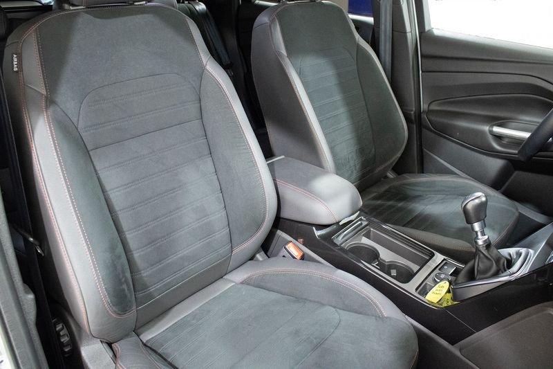 Ford Kuga 1.5 TDCI 120cv 2WD ST-Line N1
