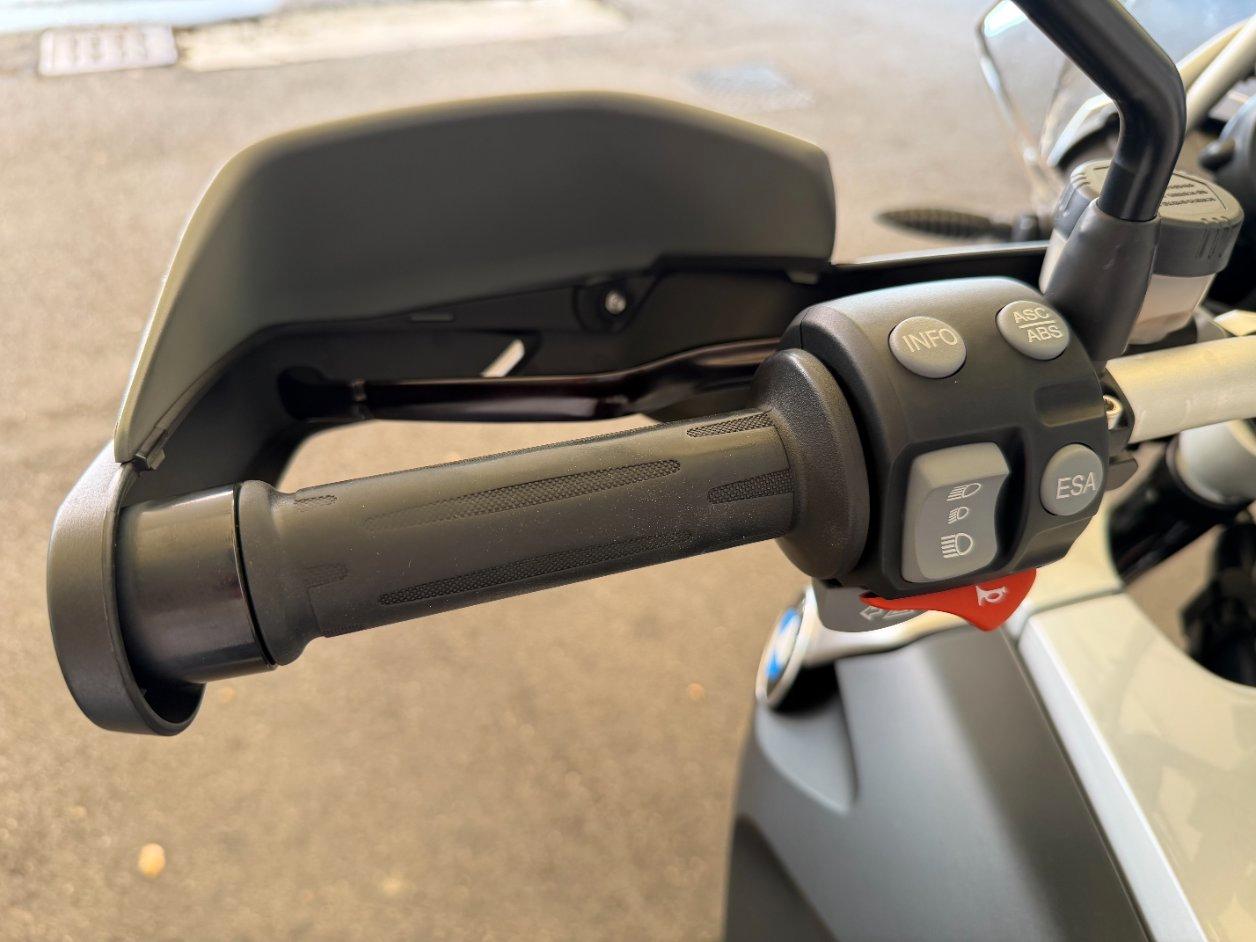 BMW R 1200 GS ABS - ESA "SOLO 22750 KM!!!" UNICO PROPRIETARIO