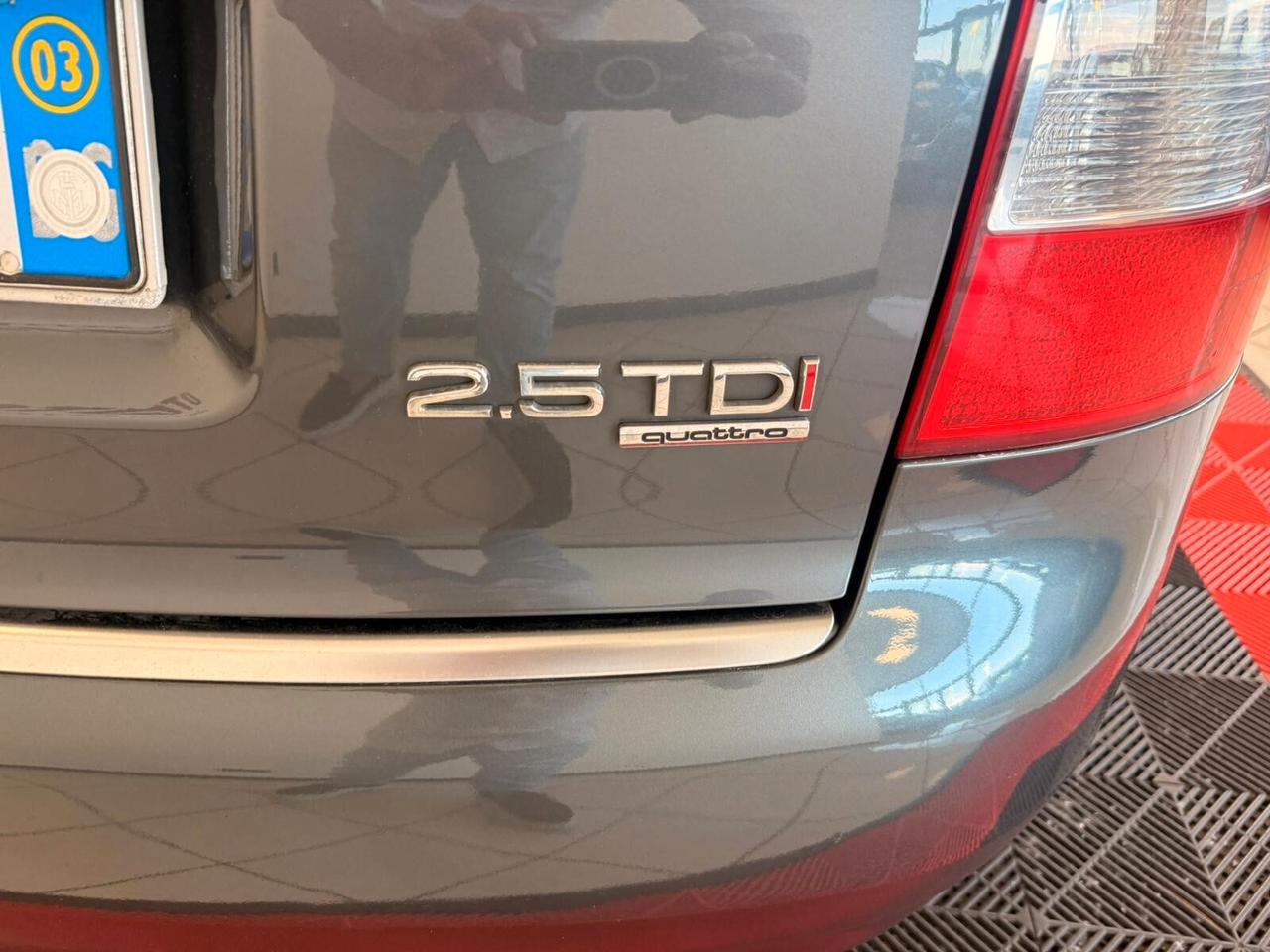Audi A4 2.5 V6 TDI/180 CV quattro scritta ASI