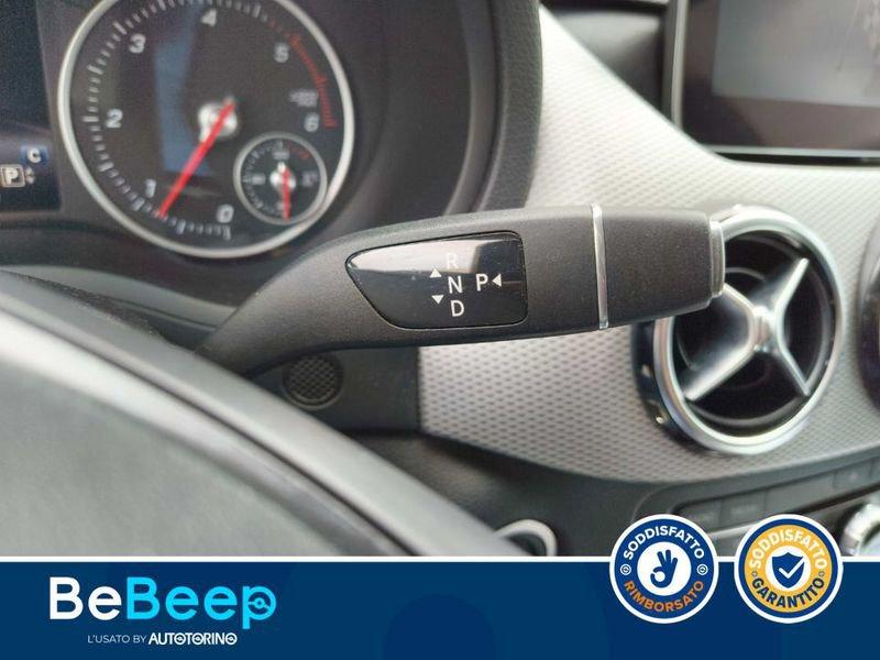 Mercedes-Benz Classe B B 200 D SPORT TECH AUTO