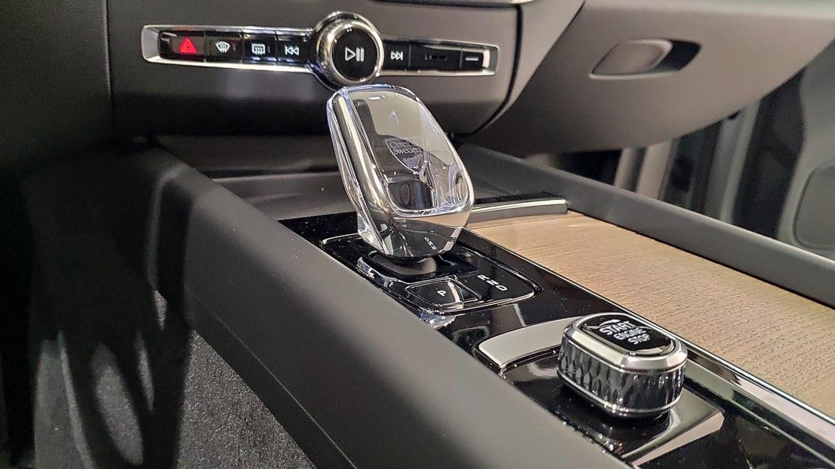 VOLVO Xc60 B5 Mild Hybrid Awd Automatico Plus Bright