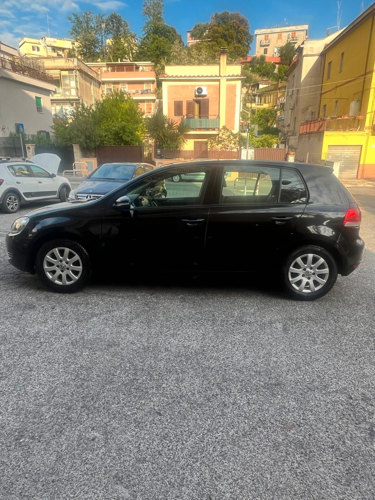 Volkswagen Golf 1.4 5p. Trendline UNIPRO