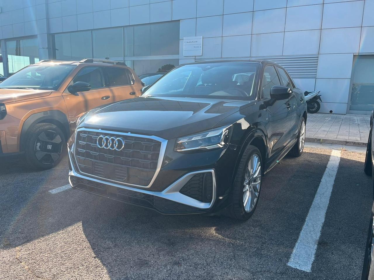 Audi Q2 35 TDI quattro S tronic line Edition C/A