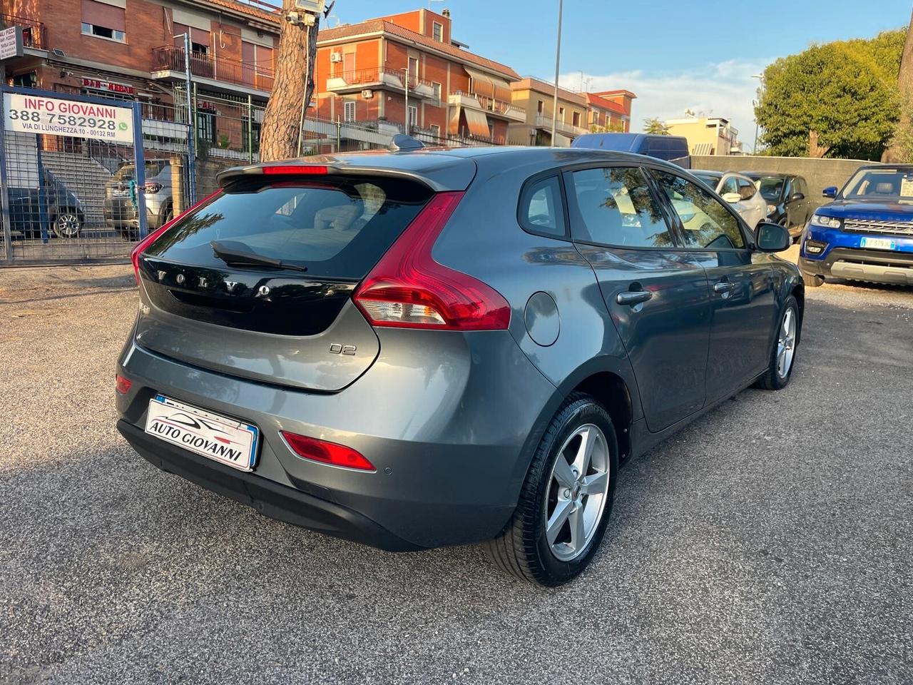 Volvo V40 D2 R-design Momentum soli 60 mila km