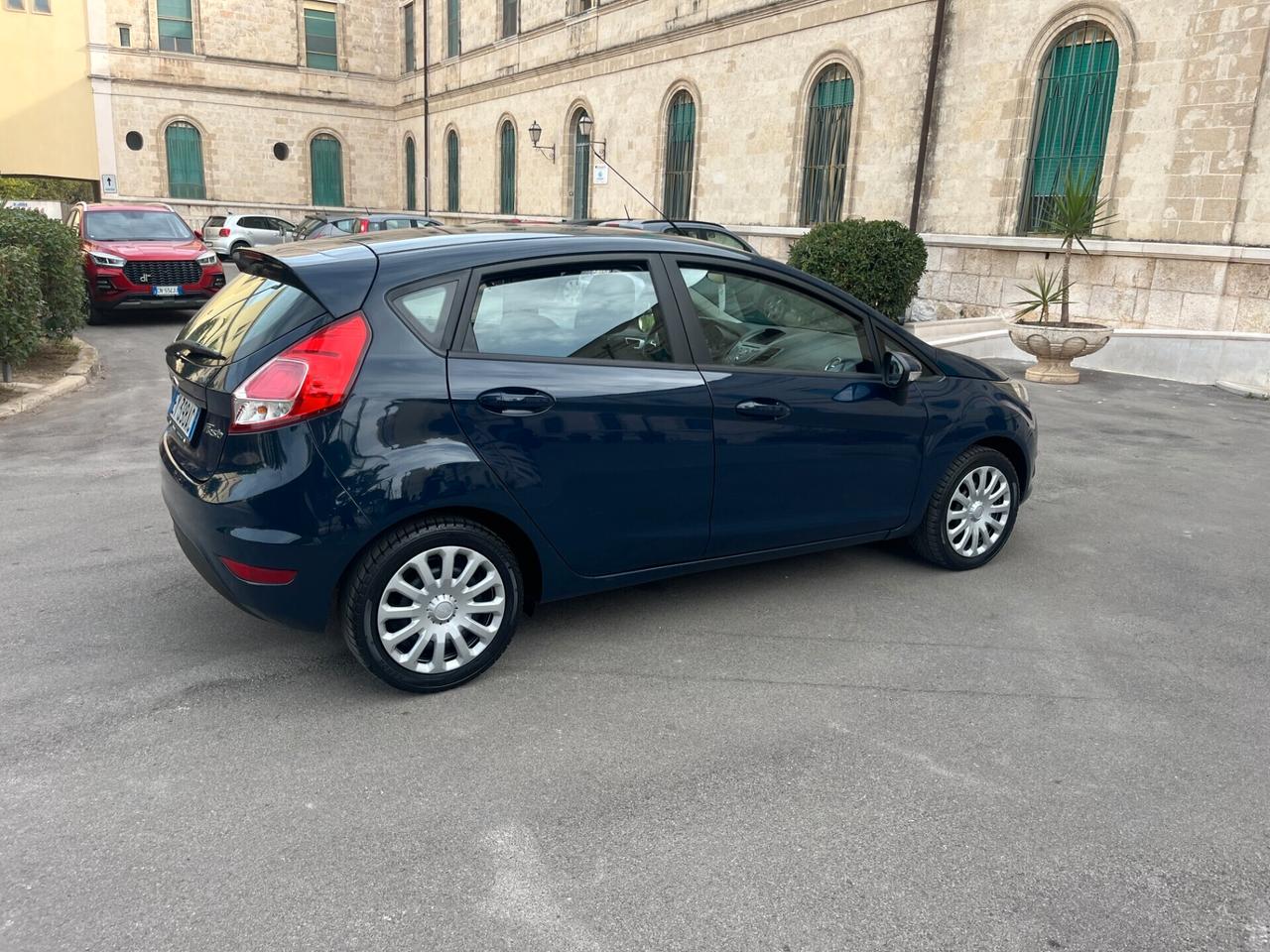 Ford Fiesta 1.2 60CV 5 porte UsatoSicuro