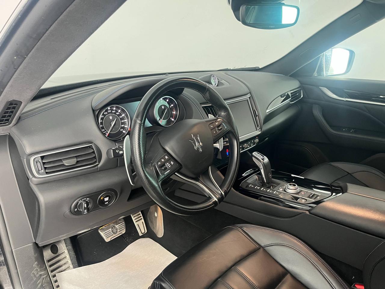 MASERATI Levante 2021 - Maserati Levante2.0 mhev executive 330cv auto