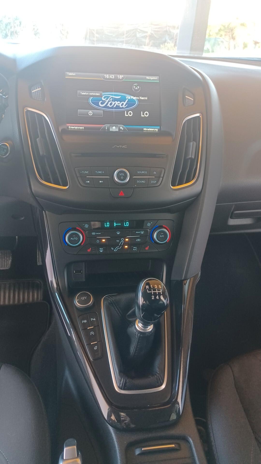 Ford Focus 1.5 TDCI 120 CV TITANIUM