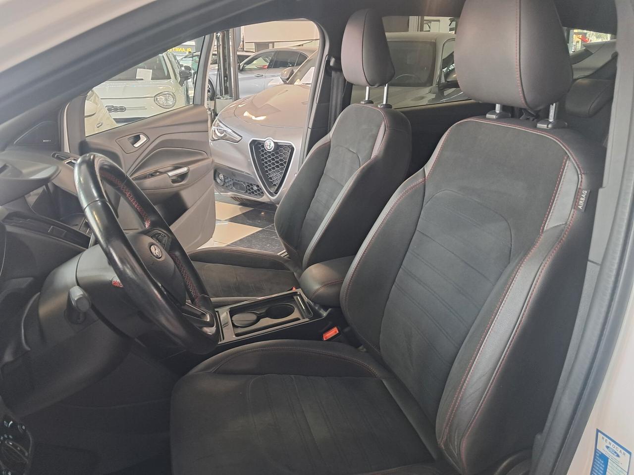 Ford Kuga 1.5 TDCI 120 cv ST-Line