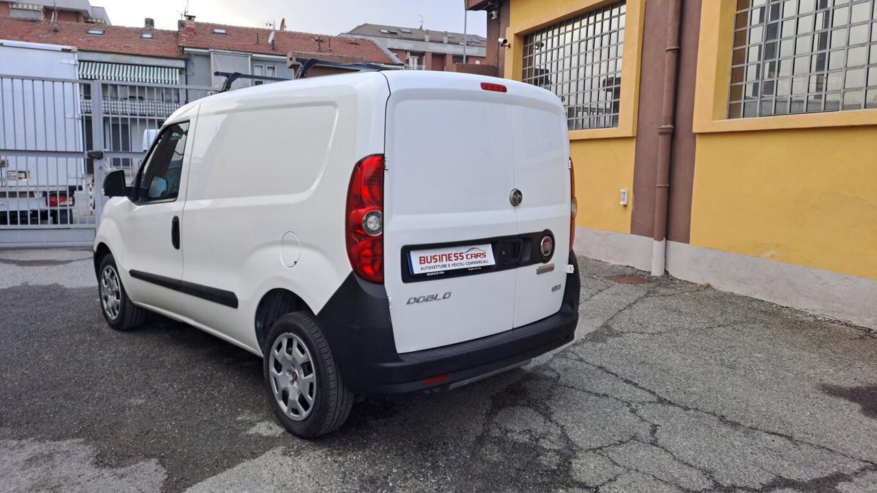 FIAT DOBLO' 1.4 T-JET NATURAL POWER LOUNGE- KM. 73000 - SCAD. BOMBOLE 01/2028 RINNOVABILI!