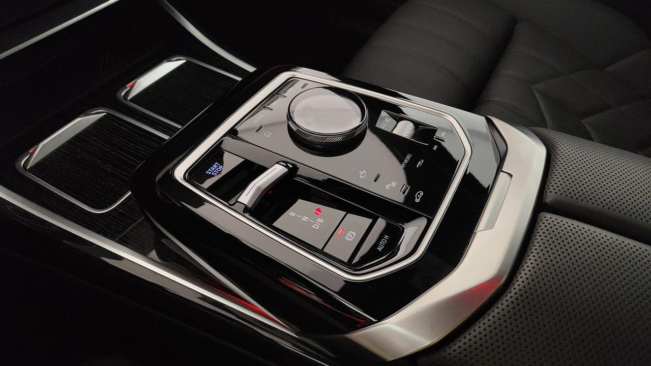 BMW Serie 7 G70 - i7 xdrive60 MSport