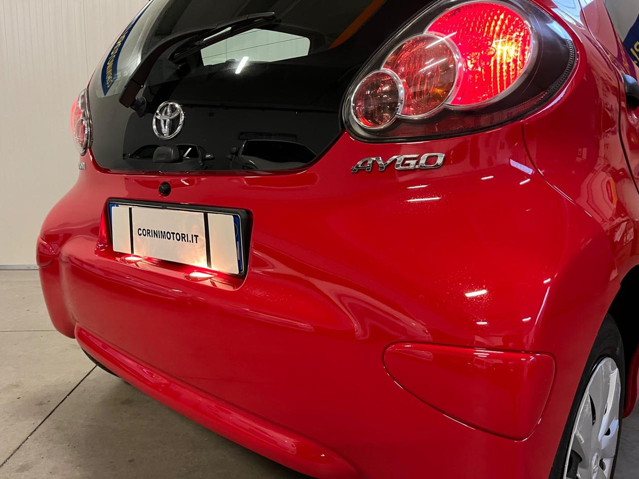 Toyota Aygo 1.0 12V VVT-i 5 porte Active Connect