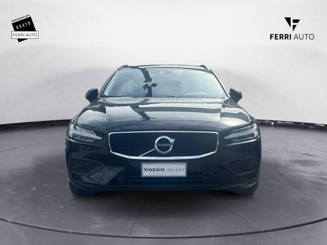 VOLVO V60 B3 Geartronic Momentum Core