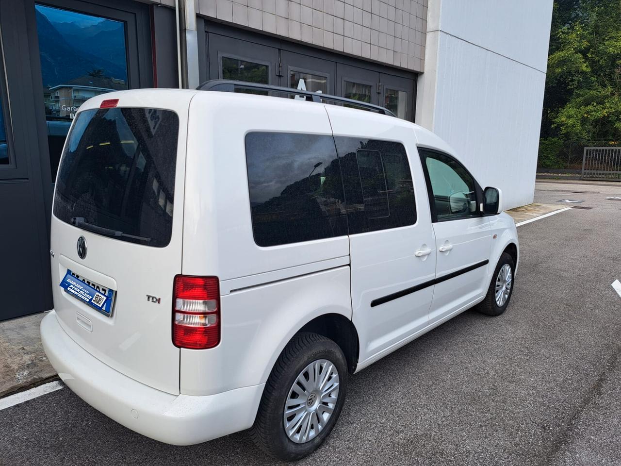 Volkswagen Caddy 1.6 TDI 102 CV 5p. Trendline