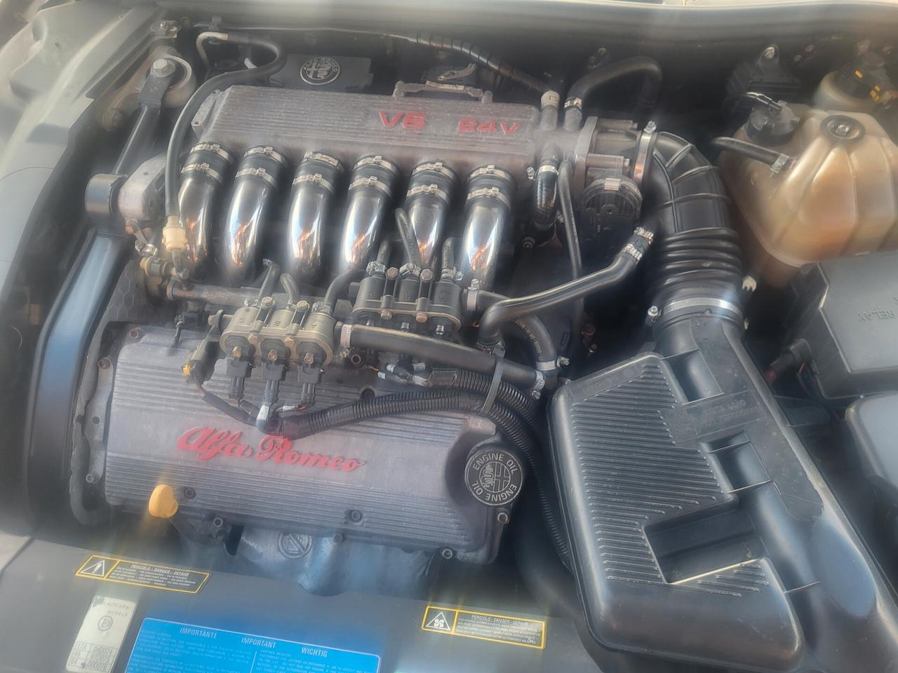 Alfa Romeo 166 2.5i V6 24V cat Progression