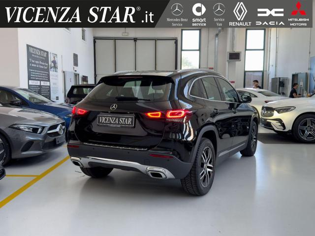 MERCEDES-BENZ GLA 200 SPORT