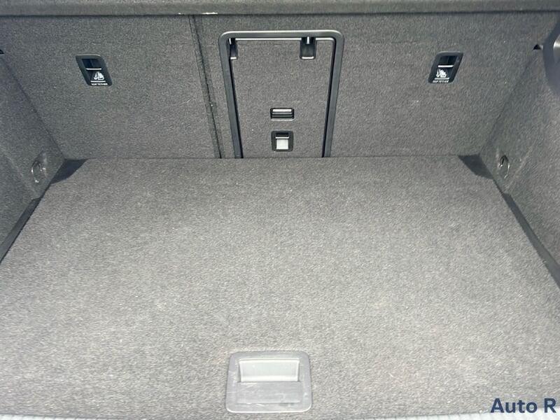 Volkswagen Golf 2.0 TDI Life DSG