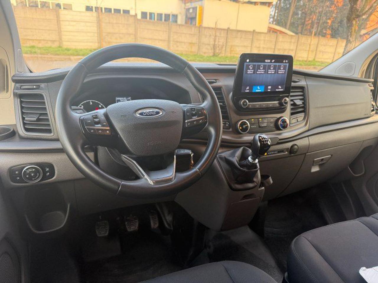 Ford Transit Custom 320 2.0 EcoBlue 130 PC Combi Trend 9 posti + IVA