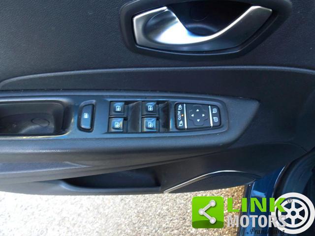 RENAULT Captur dCi 8V 90 CV-NEOPATENTATI-