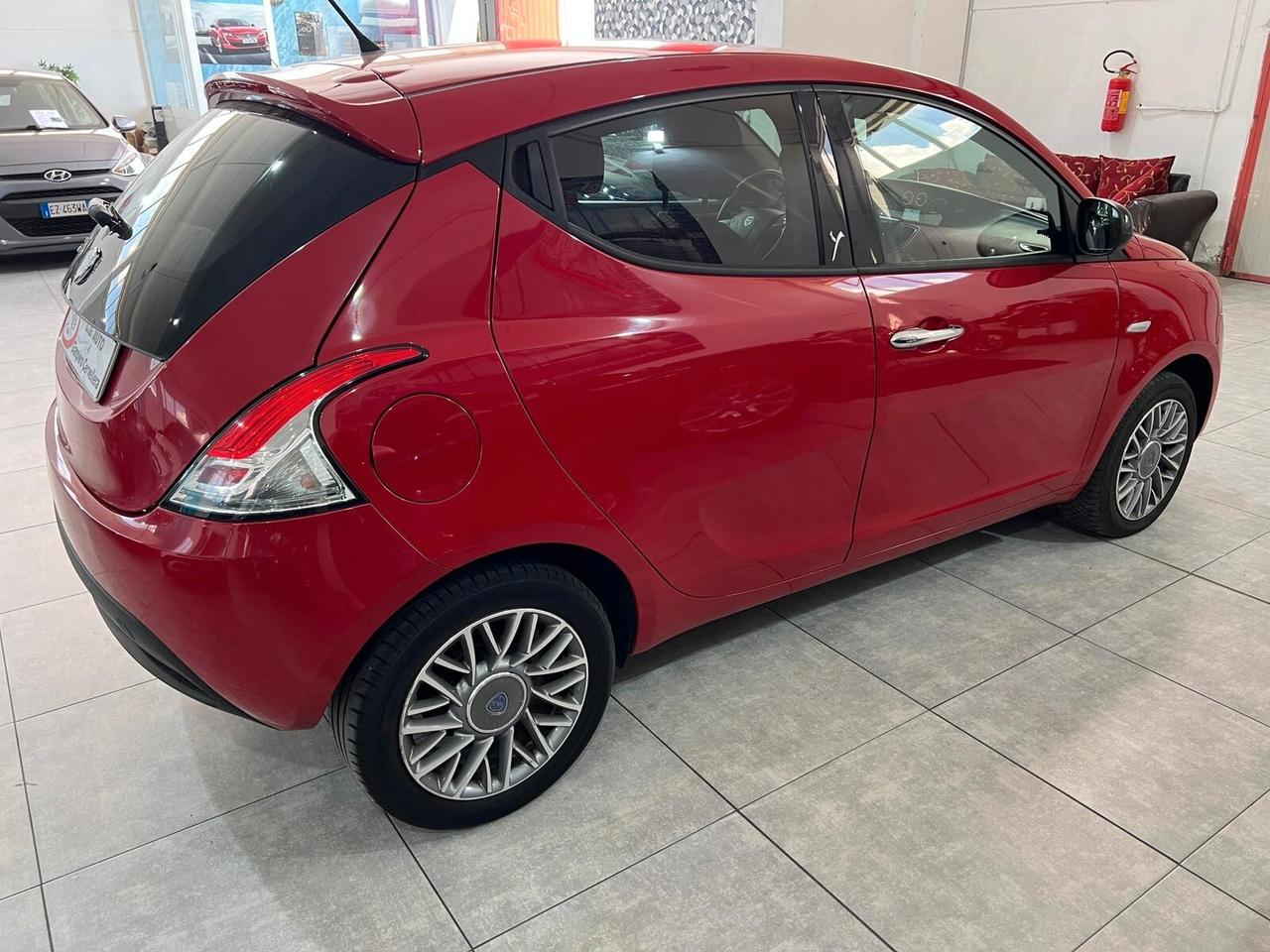 Lancia Ypsilon 1.3 95 CV - Platinum - 2012