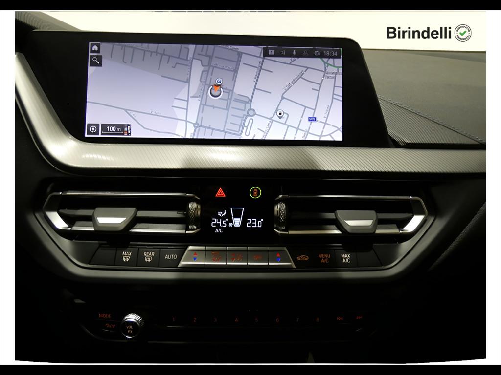 BMW Serie 1 (F40) - 118d 5p. Msport