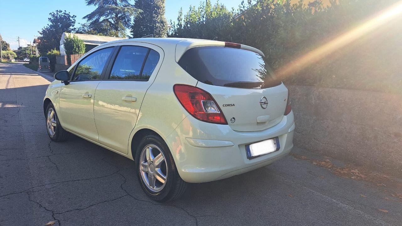 Opel Corsa 1.3 CDTI 75CV F.AP. 5 porte Cosmo