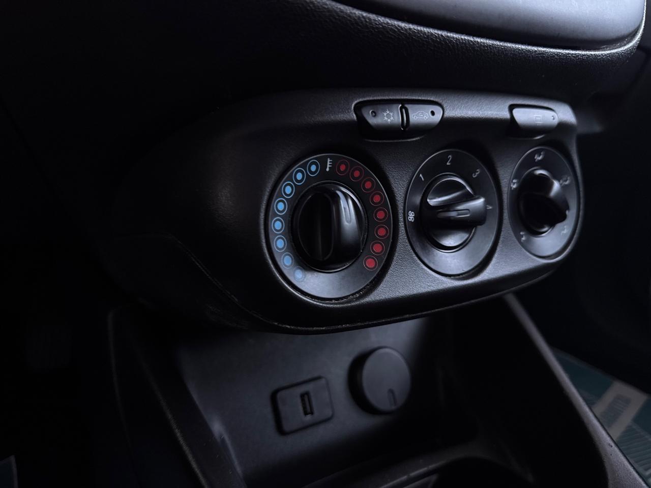 Opel Corsa 1.4 90CV GPL Tech 5 porte n-Joy