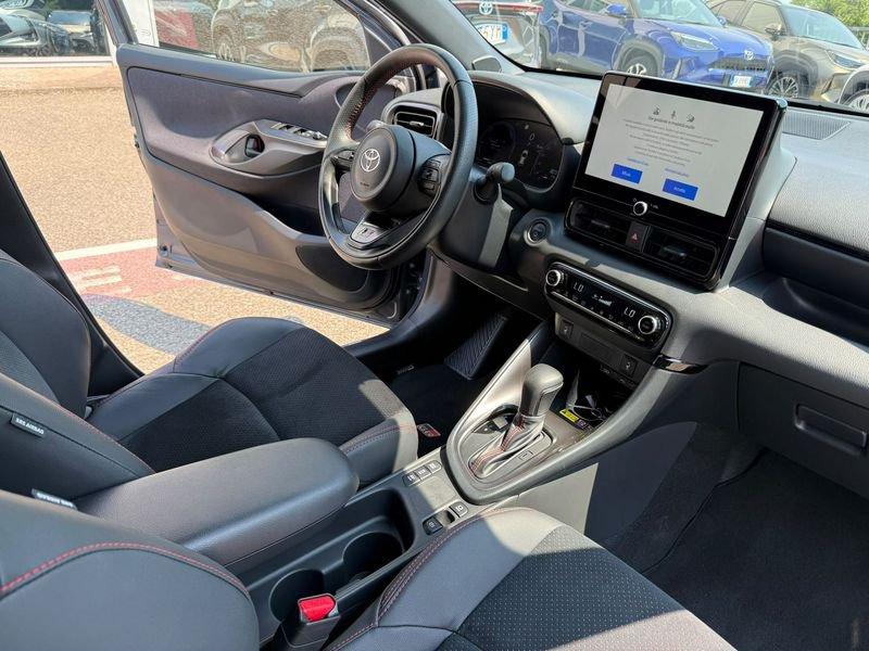 Toyota Yaris Hybrid 130 GR SPORT