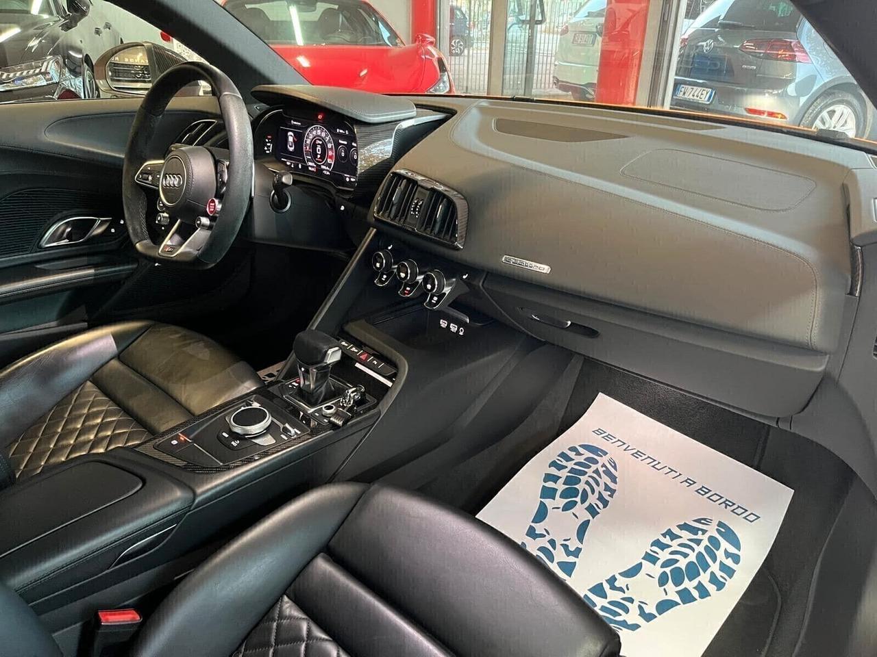 Audi R8 Coupé 5.2 FSI quattro S tronic plus